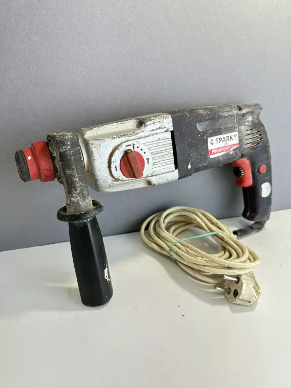 MŁOTOWIERTARKA SPARKY BPR261E SDS PLUS 800 W