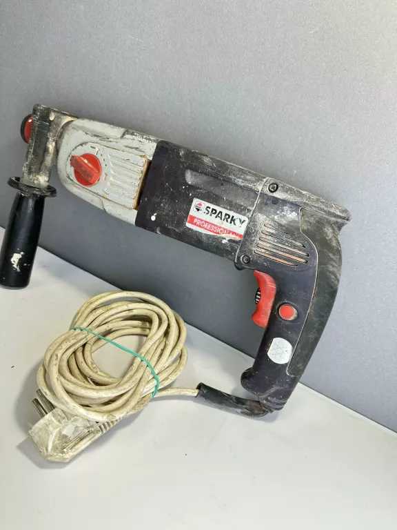 MŁOTOWIERTARKA SPARKY BPR261E SDS PLUS 800 W