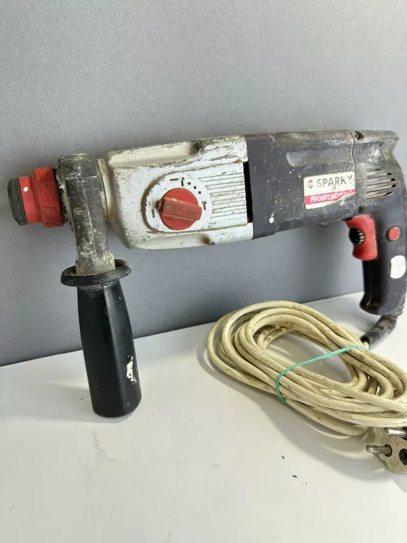 MŁOTOWIERTARKA SPARKY BPR261E SDS PLUS 800 W