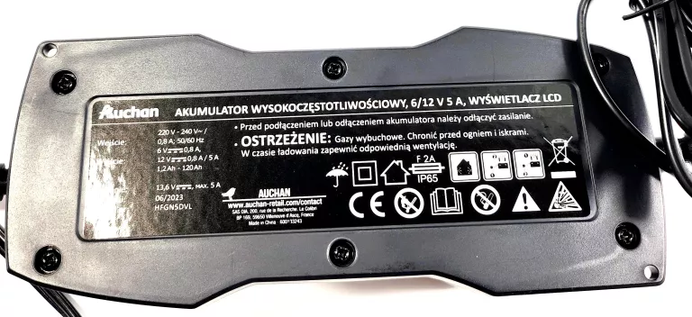 ladowarka-prostownik-auchan-612v-komplet-natezenie-maksymalne-10