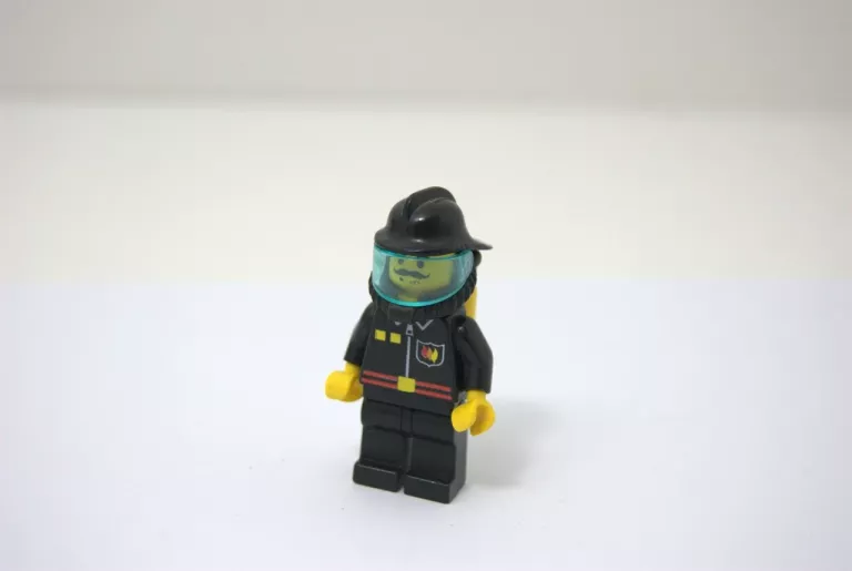LEGO TOWN 6525 - KOMENDANT STRAŻY POŻARNEJ (1995)
