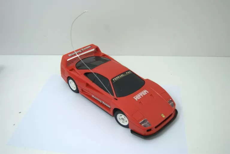 SUNCON FERRARI F40 (LATA '80)