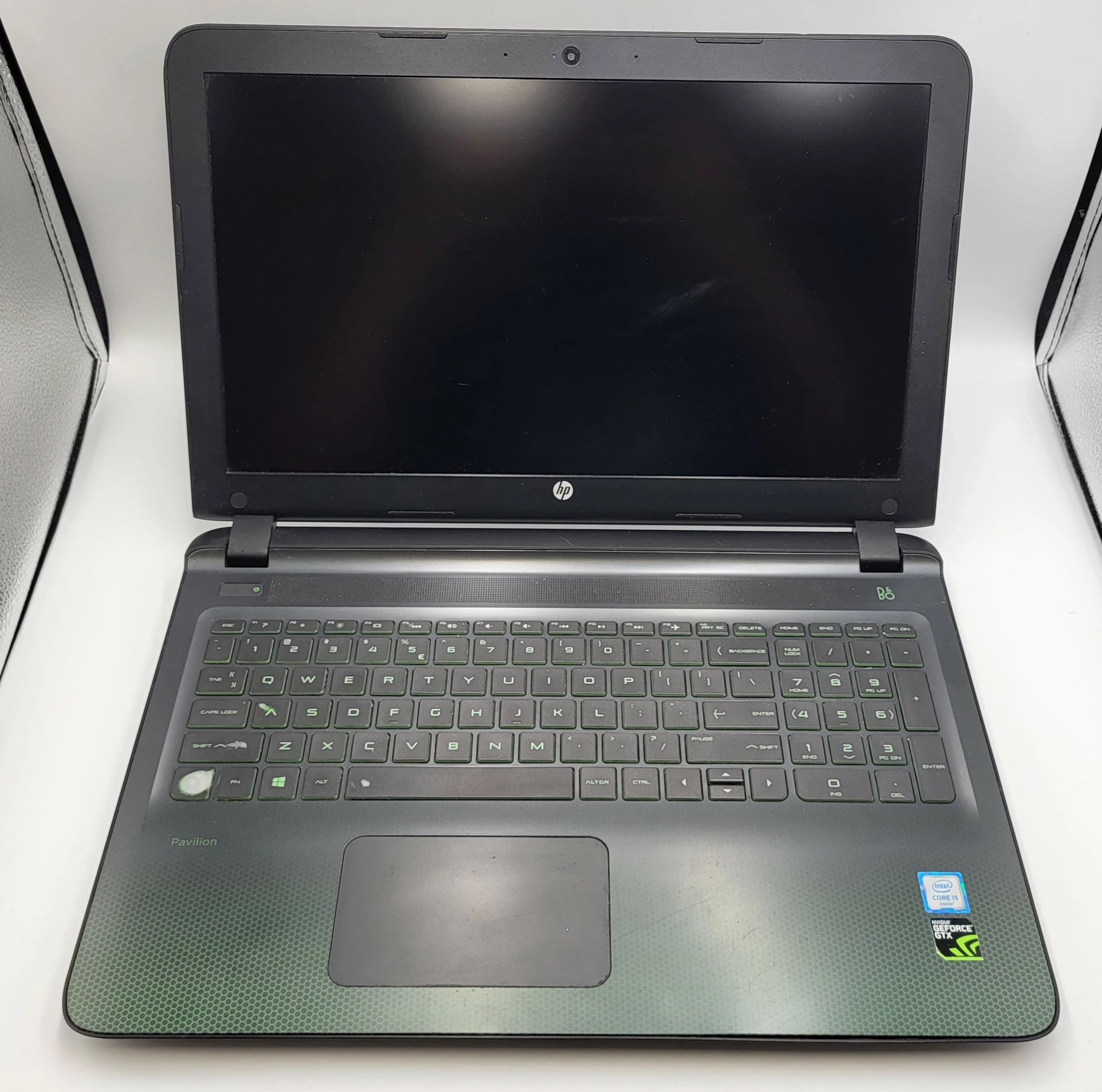 laptop-hp-pavilion-gaming-156-i5-6300hq-8240gb-ssd-gtx-950m-kod-producenta-p1s65ea