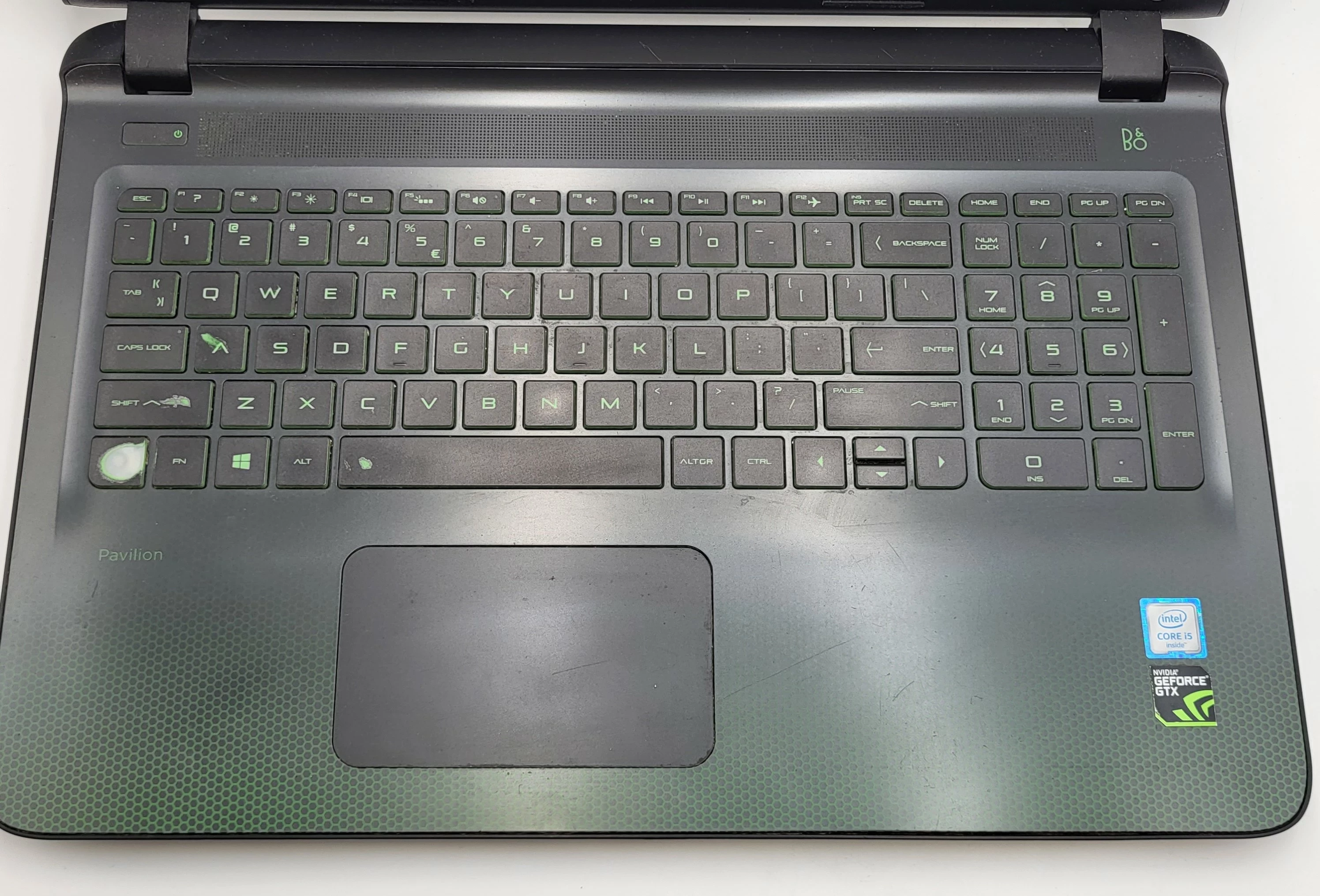 laptop-hp-pavilion-gaming-156-i5-6300hq-8240gb-ssd-gtx-950m-przekatna-ekranu-156