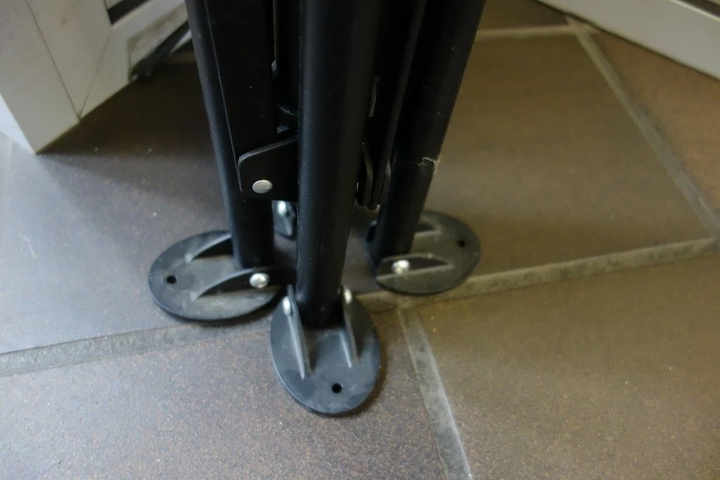 stojak-serwisowy-na-rower-powerfix-kolor-dominujacy-czarny