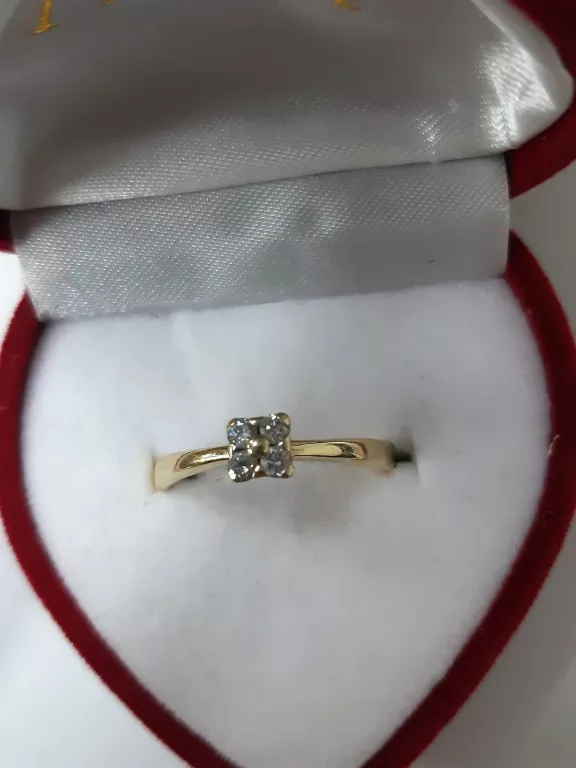 pierscionek-585-261g-4-brylanty-r20-stan-11323-2