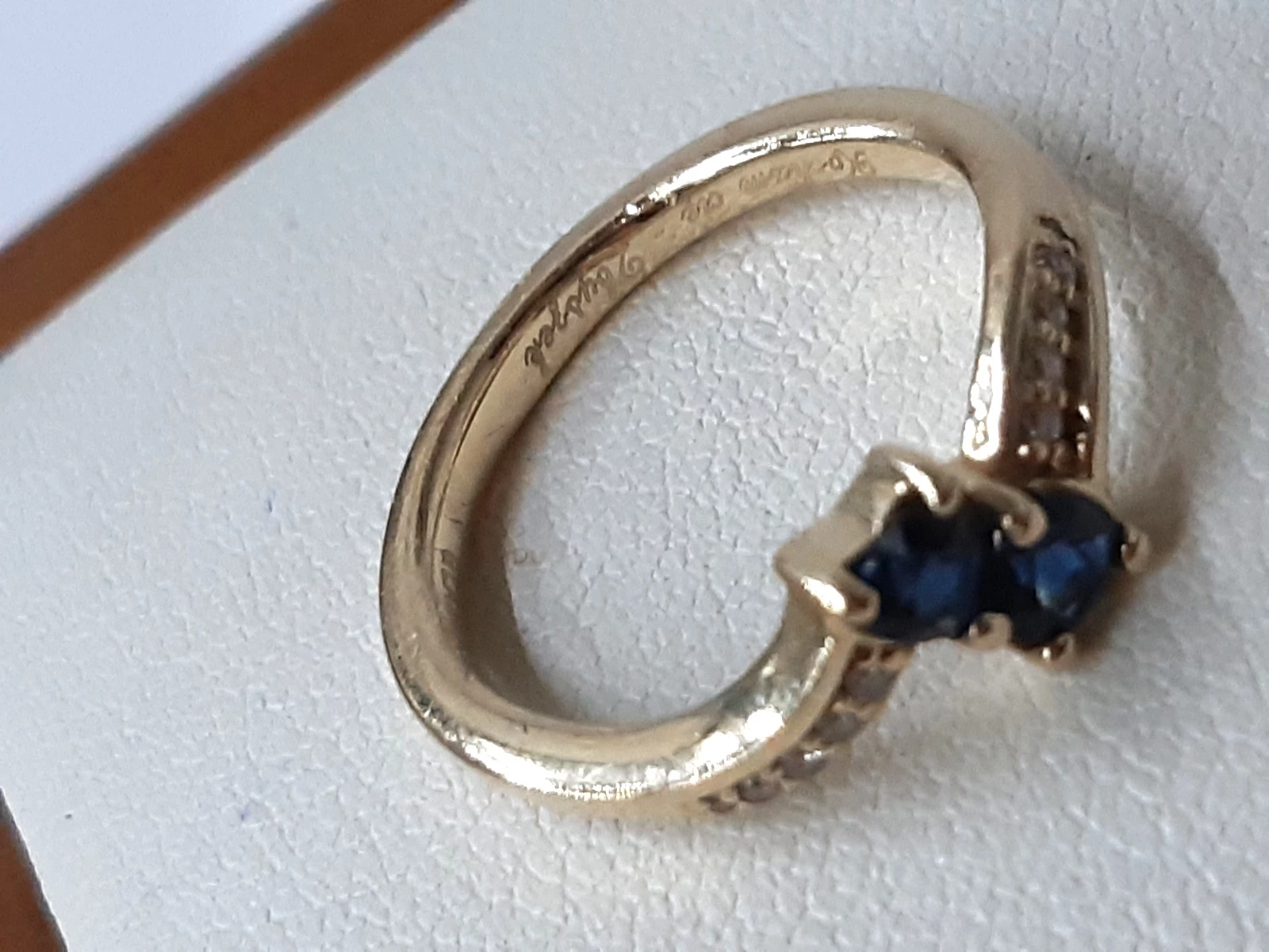 zloty-pierscionek-585-260g-10x-brylant-2x-szafir-rodzaj-2205-2