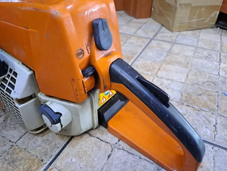 PIŁA SPALINOWA STHILL MS 250