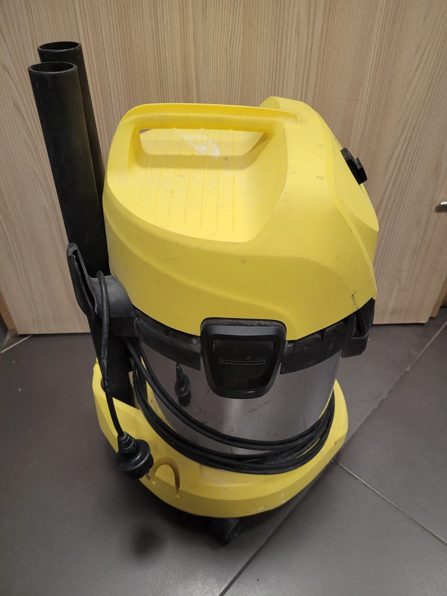 odkurzacz-karcher-wd3-premium-ean-gtin-4039784977914