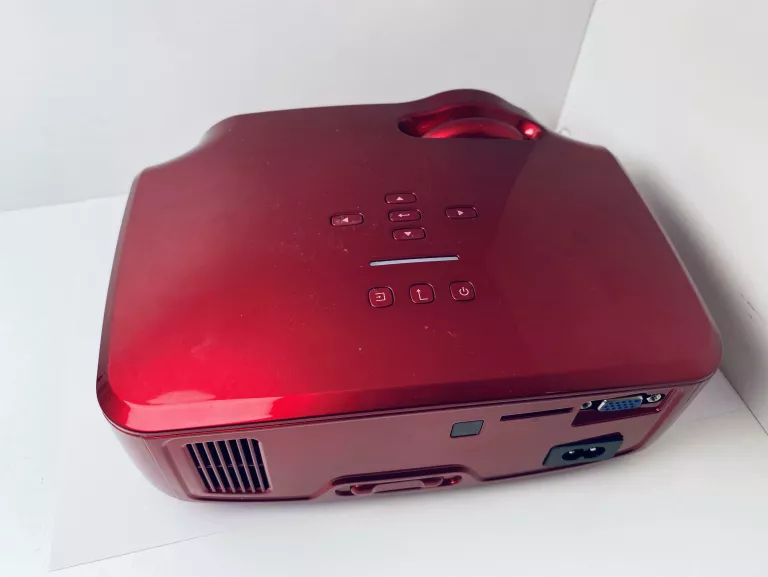 CRENOVA MINI PROJEKTOR