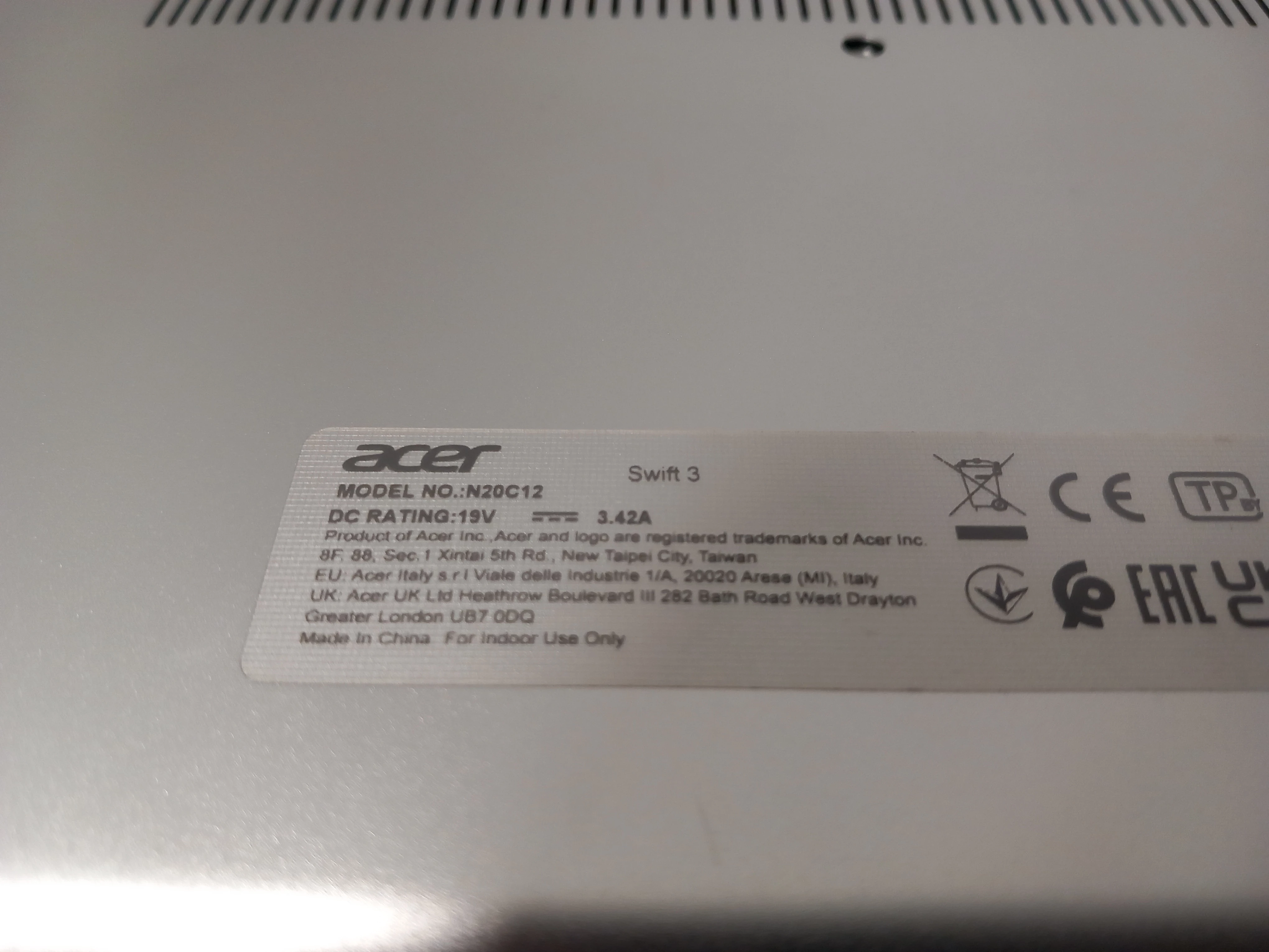 laptop-acer-swift-3-pojemnosc-dysku-256