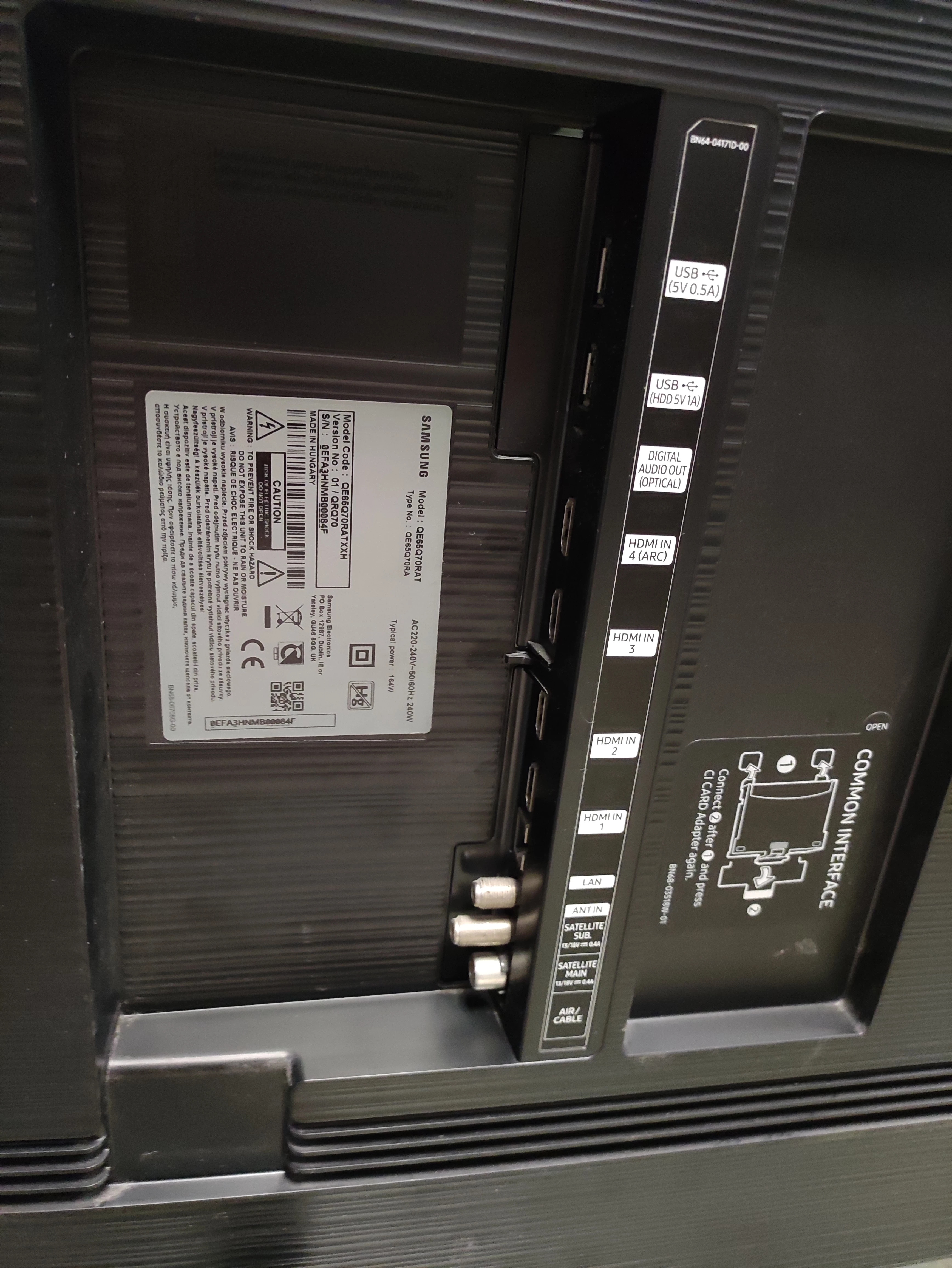 telewizor-samsung-qe65q70rat-pilot-kabel-kod-producenta-qe65q70r-atxxh