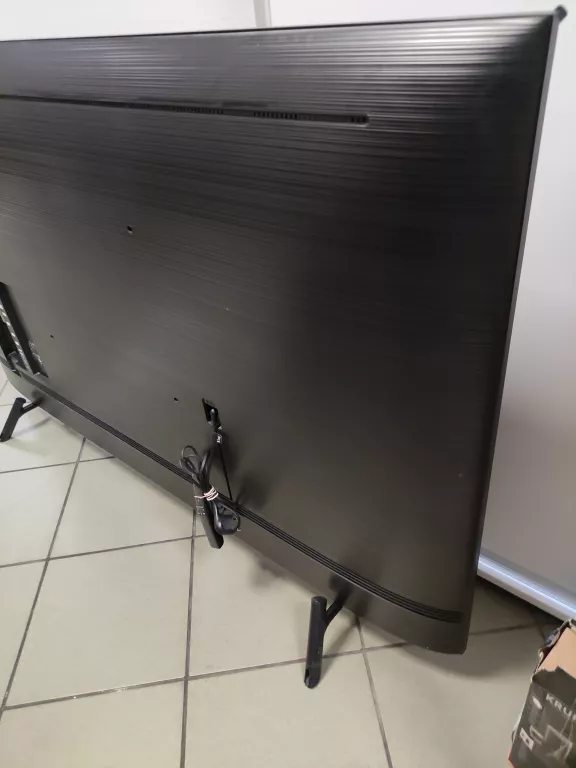 telewizor-samsung-qe65q70rat-pilot-kabel-przekatna-ekranu-cale-65