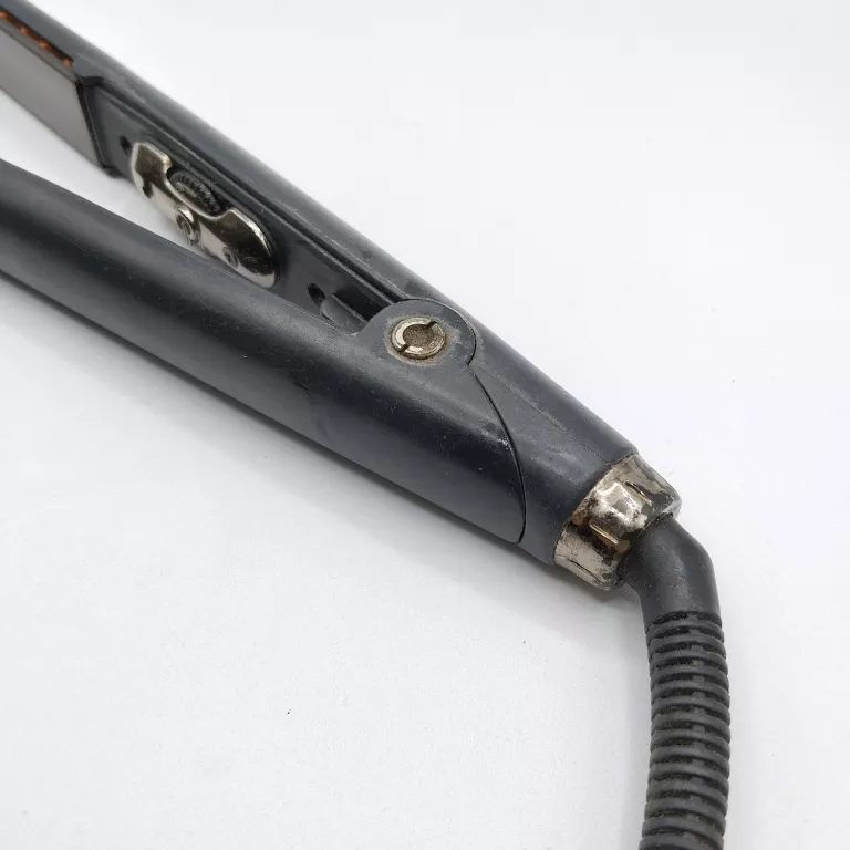 prostownica-goldwell-flat-master-m24-stan-uzywany