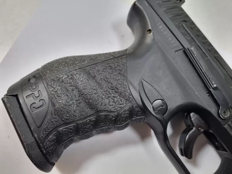 pistolet-walther-combat-ppq-t4e-marka-walther