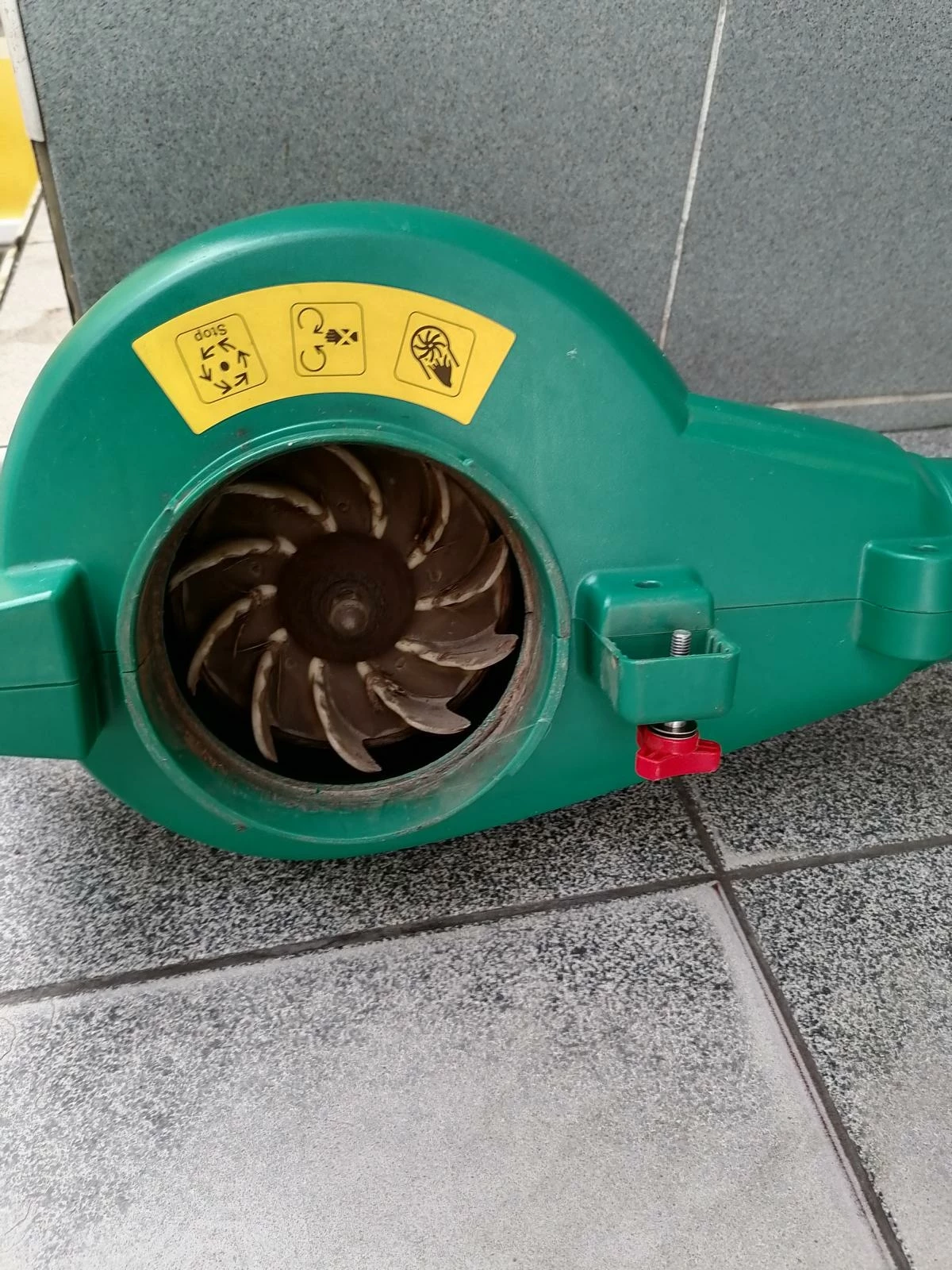 dmuchawa-do-lisci-bosch-als30-3000-wpudelko-moc-km-1