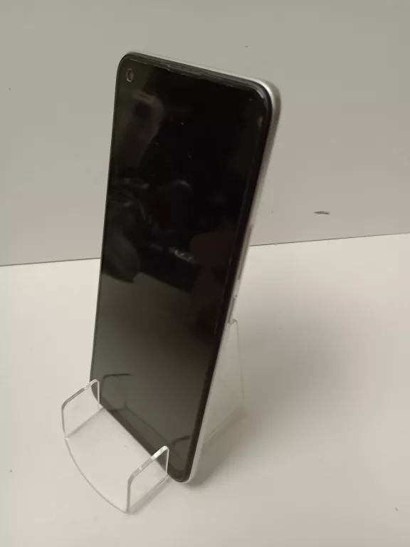 telefon-realme-8-typ-smartfon