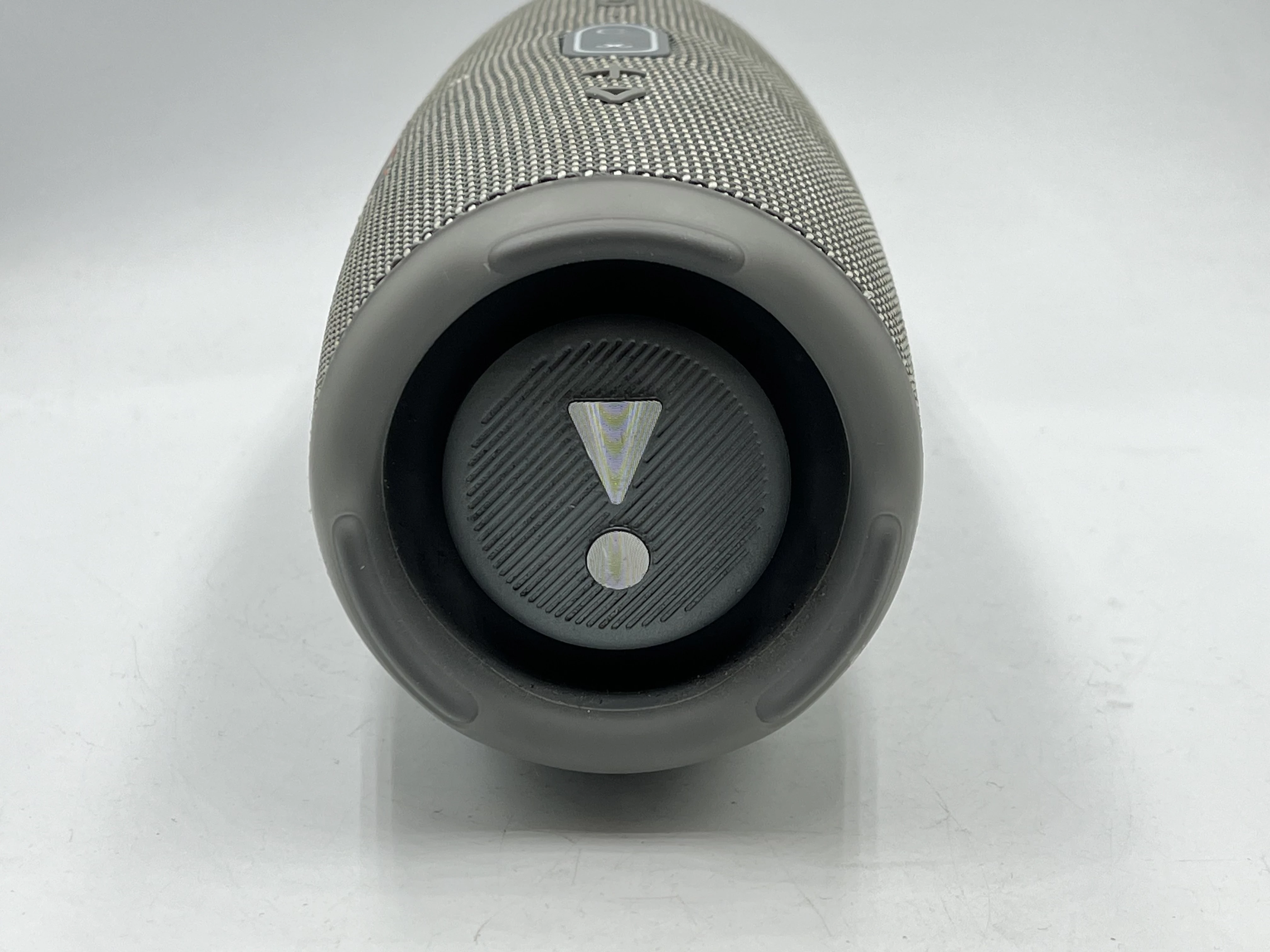 glosnik-jbl-charge-5-szary-marka-jbl