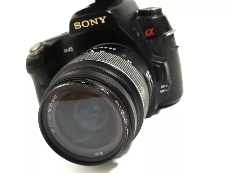SONY DSLR-A450 / 18-55 MM / 28-105 MM / LAMPA / NISKI PRZEBIEG