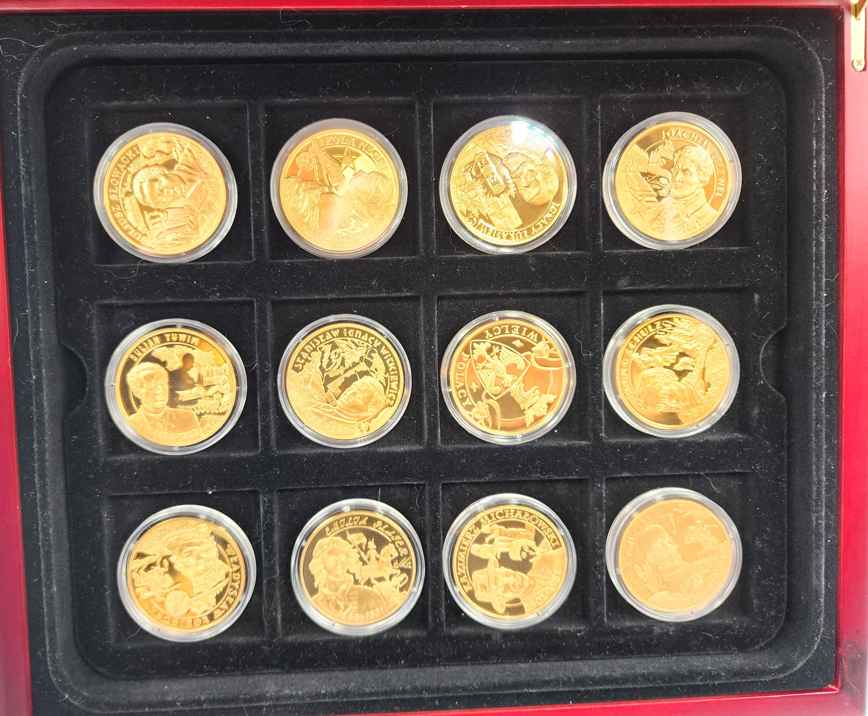 kolekcja-monet-wielcy-polacy-okres-250422-1919228