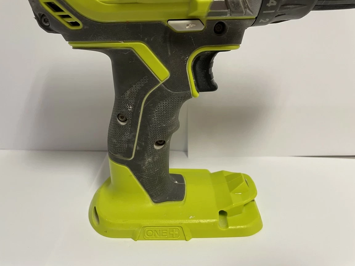 wkretarka-aku-ryobi-r18pd3-szczotki-do-wymiany-zasilanie-akumulatorowe