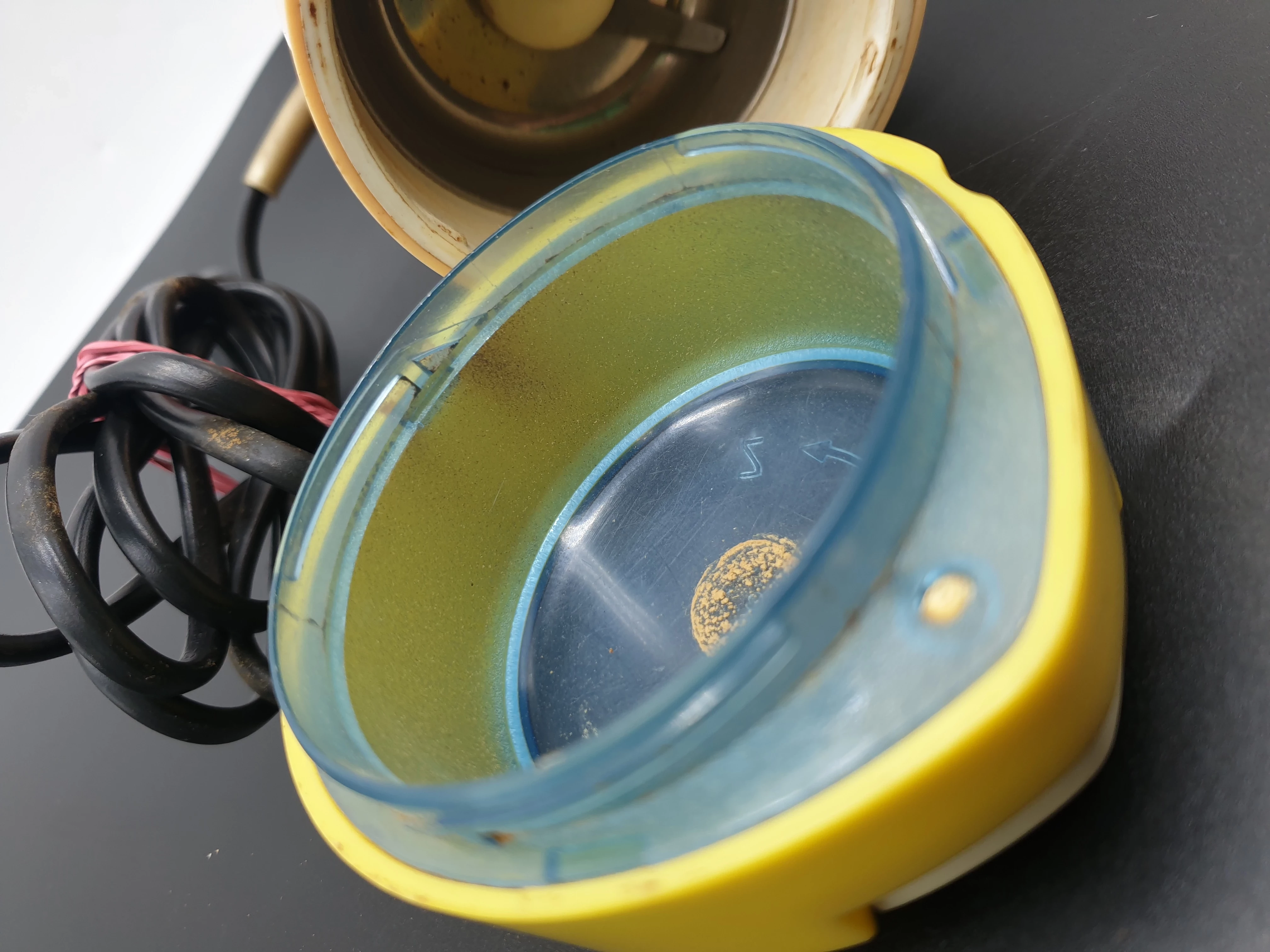 mlynek-do-kawy-typ-630-prl-funkcje-brak