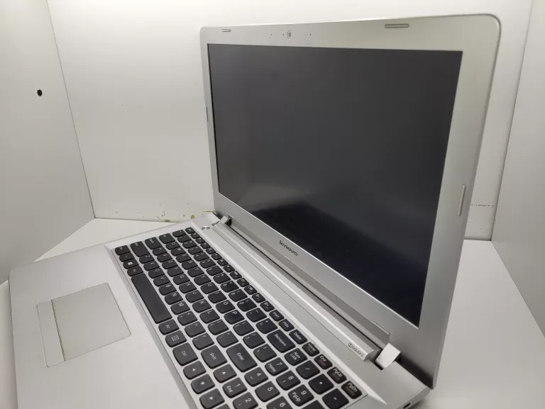 LAPTOP LENOVO I3/8GB/128GB