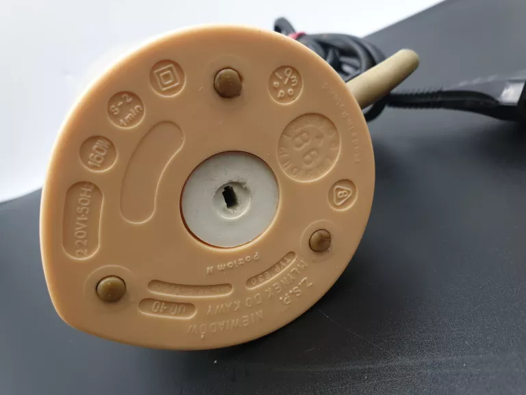 MŁYNEK DO KAWY  TYP 630 [ PRL ]