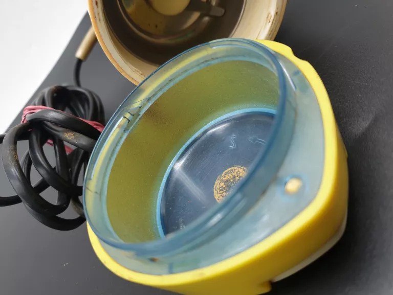 mlynek-do-kawy-typ-630-prl-funkcje-brak