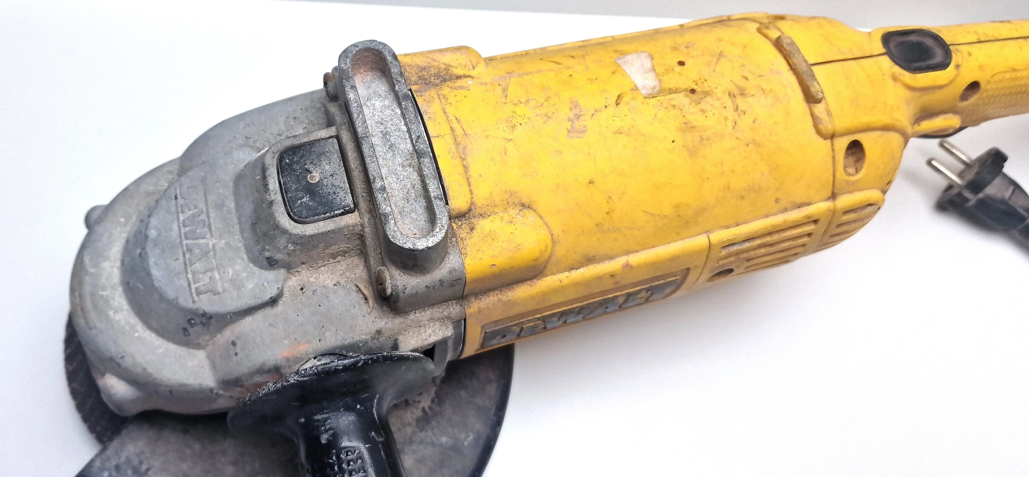 szlifierka-dewalt-d28492-stan-uzywany