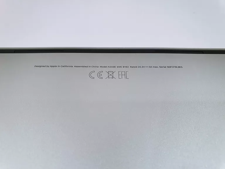 MAC BOOK PRO 13 M2 512/16 GB BARDZO ZADBANY