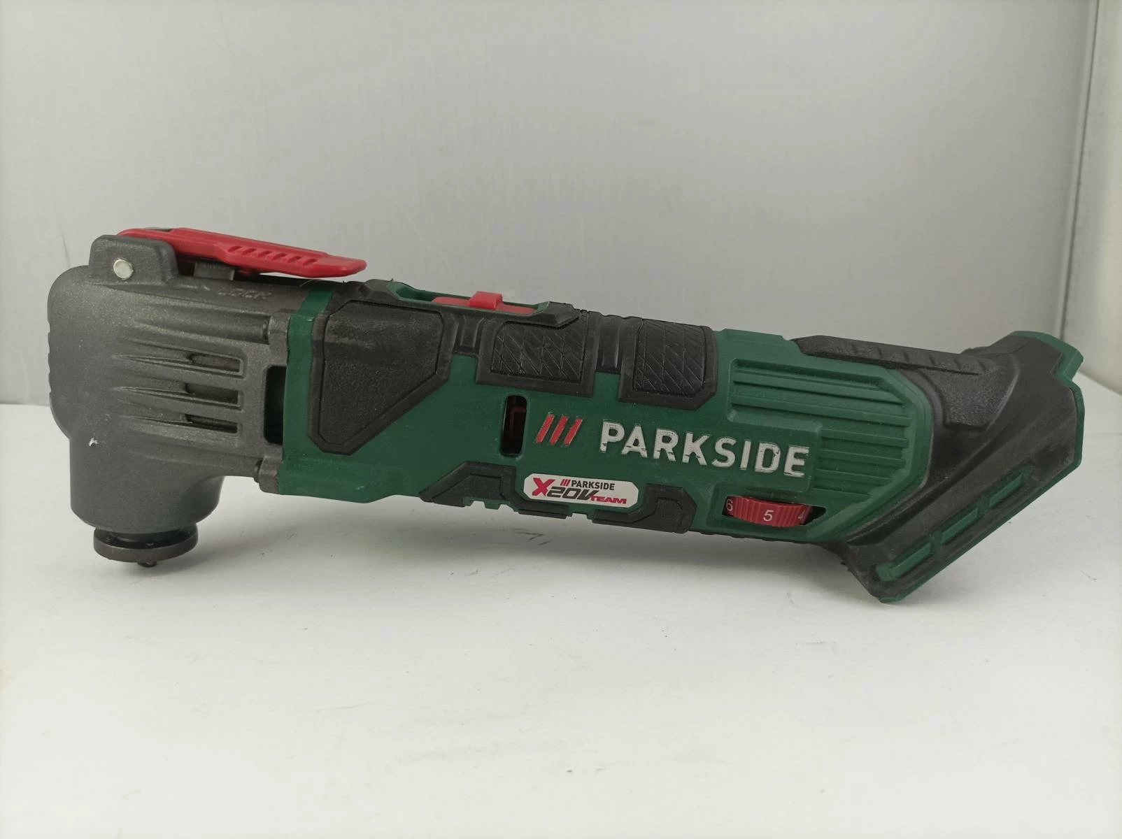 narzedzie-wielofunkcyjne-parkside-pamfw-20-li-a1-wielka-rzeznicka-1-srem