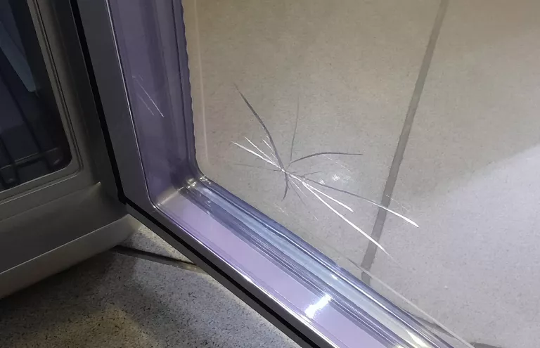 mini-lodowka-camry-cr-8062-20l-lekko-zbita-kolor-dominujacy-srebrnyszary