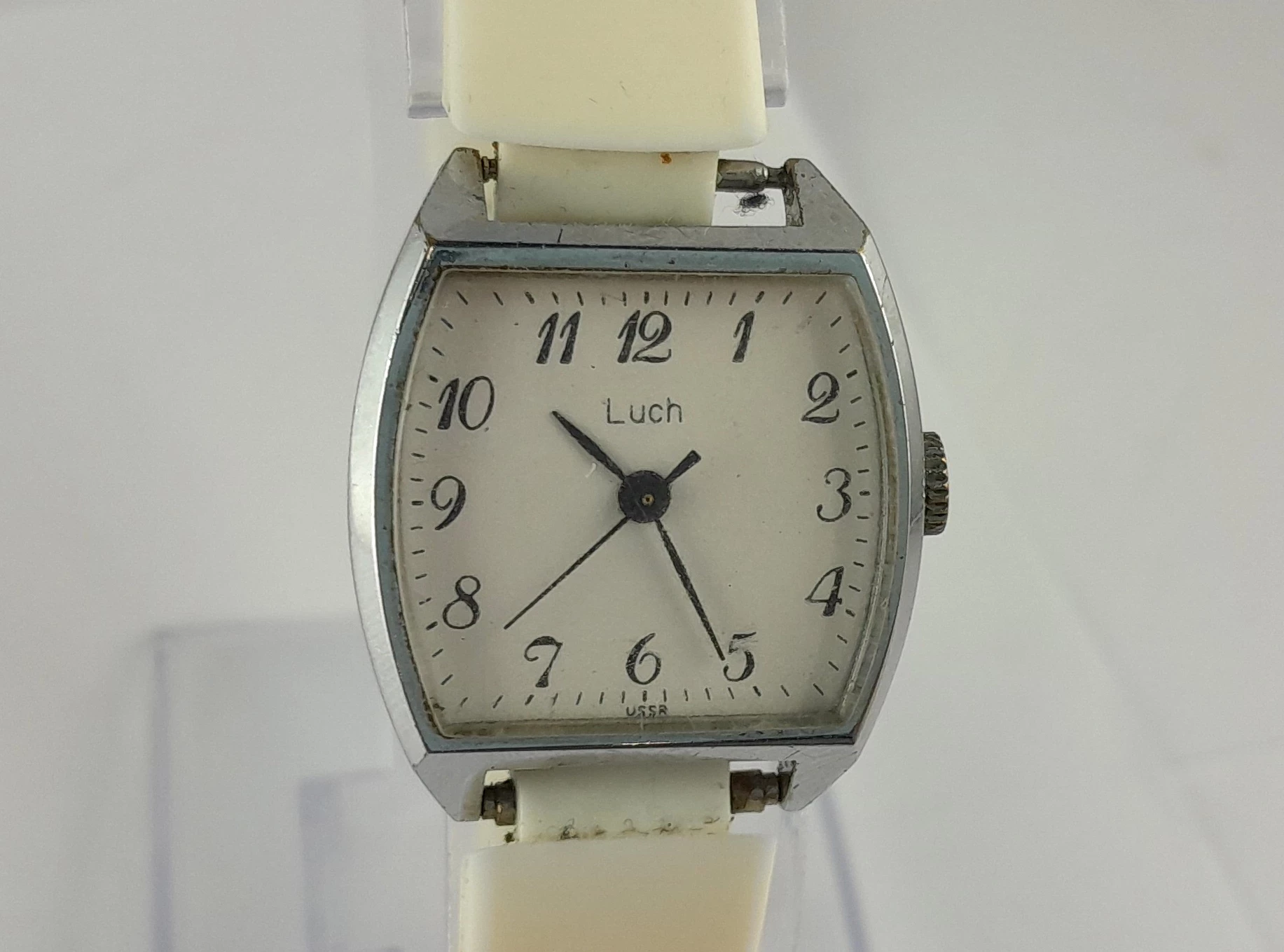 zegarek-lucz-luch-ussr-mechaniczny-typ-nareczny
