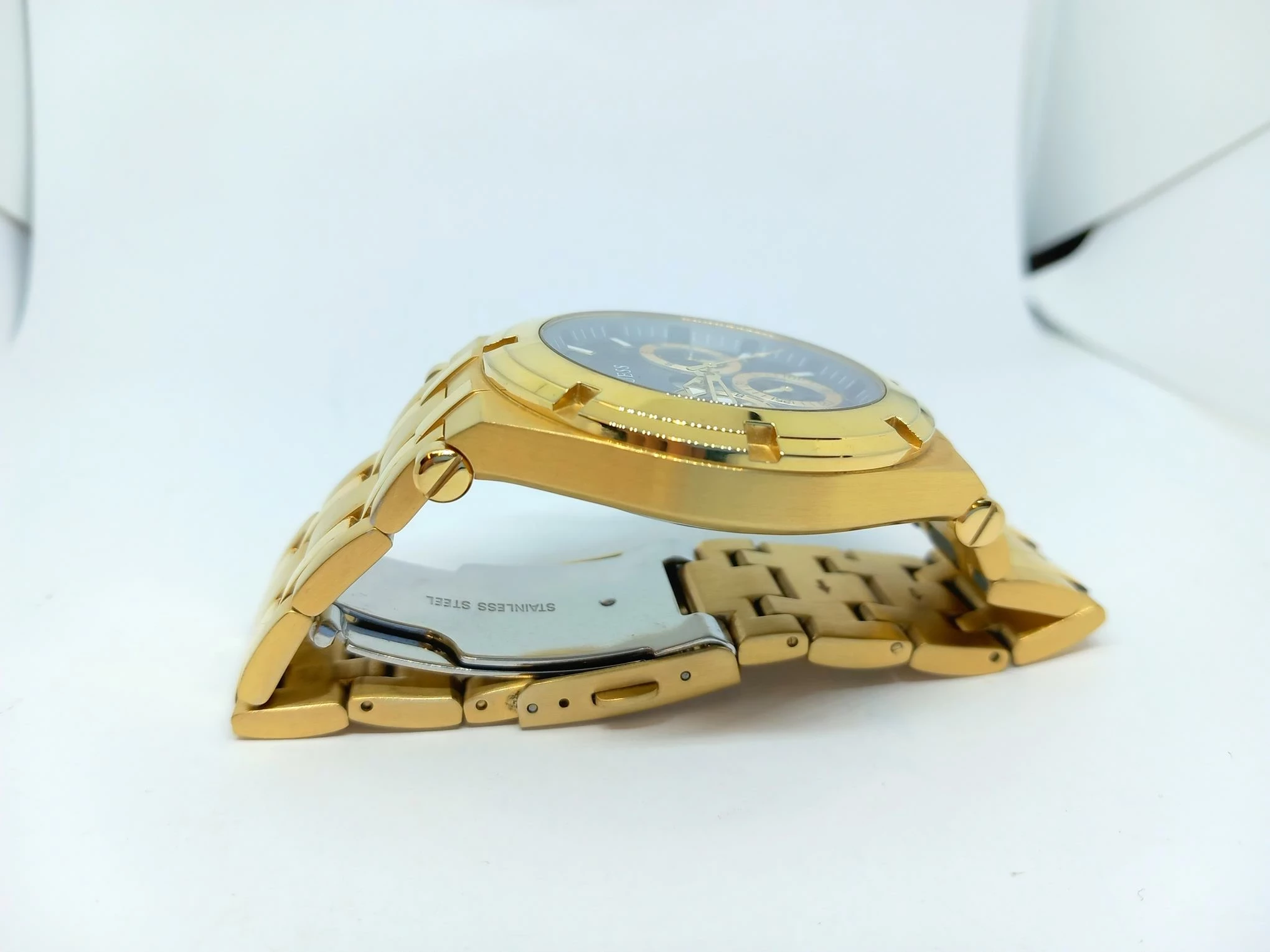 zegarek-gw0260g2-ksztalt-koperty-okragla