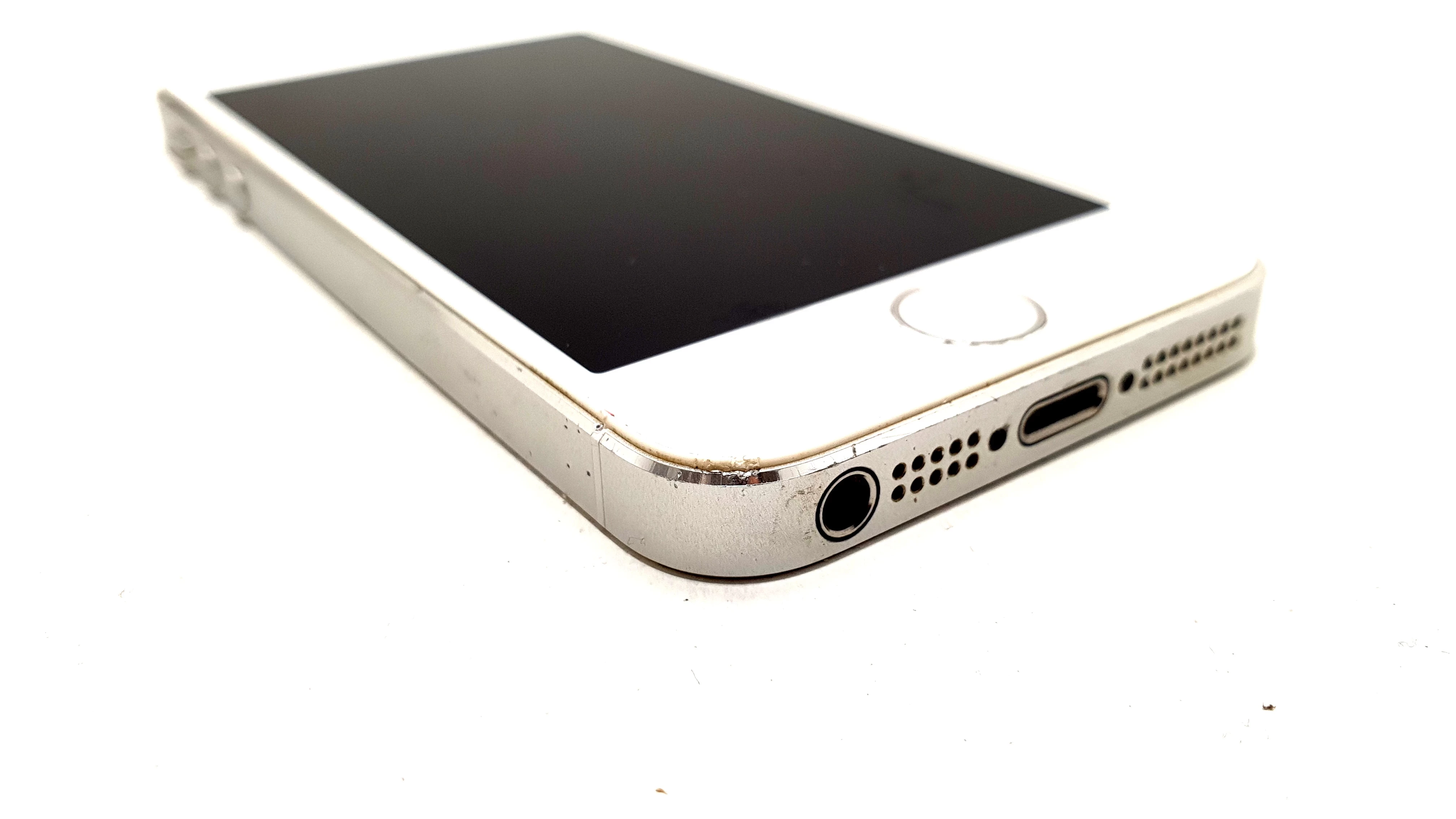 telefon-iphone-5s-bialy-uszkodzony-nie-laduje-sie-nie-wlacza-kod-producenta-iphone-5s