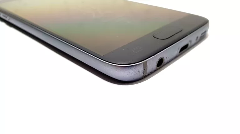TELEFON SAMSUNG GALAXY S7 USZKODZ,OBECNIE NIE ŁADUJE SIĘ,NIE MOŻNA WŁĄCZYĆ