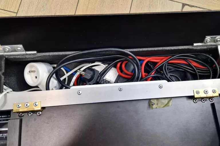 KONSOLA NUMARK NS6