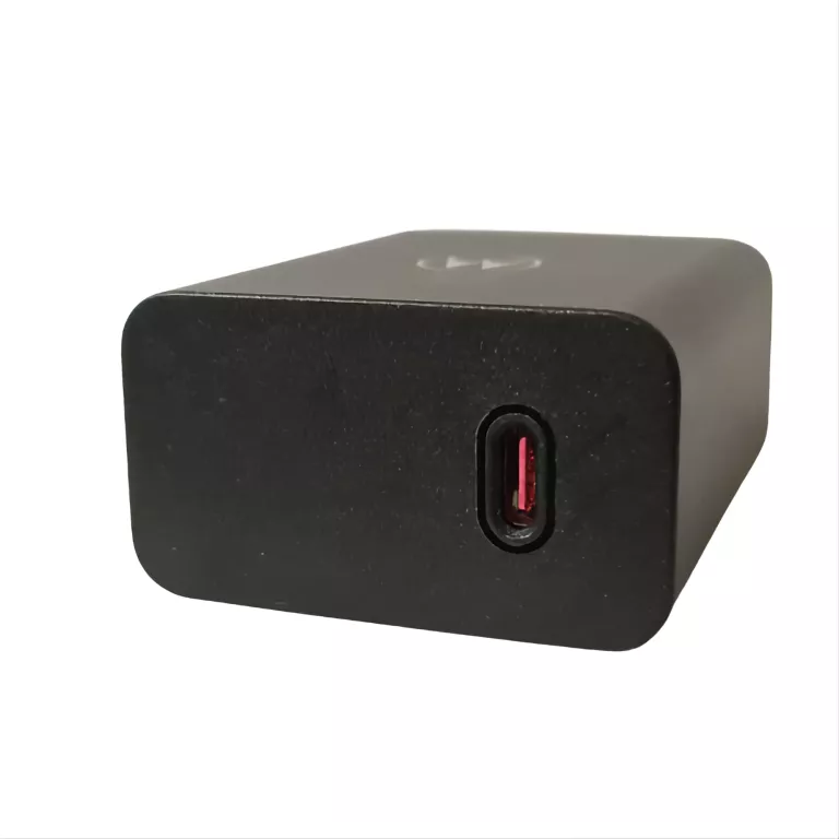 ORYGINALNA ŁADOWARKA MOTOROLA TURBOPOWER 68W + USB-C