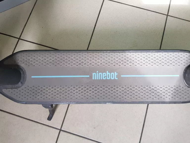 HULAJNOGA NINEBOT BY SEGWAY KICKSCOOTER MAX G30D II