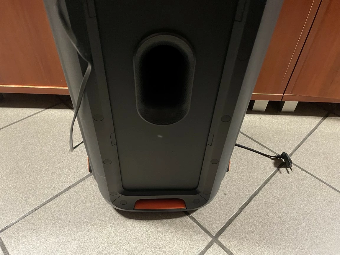 glosnik-przenosny-jbl-partybox-300-czarny-stan-uzywany