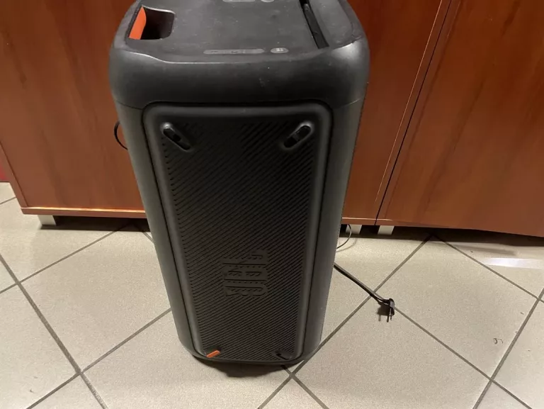 glosnik-przenosny-jbl-partybox-300-czarny-ean-gtin-6925281939914