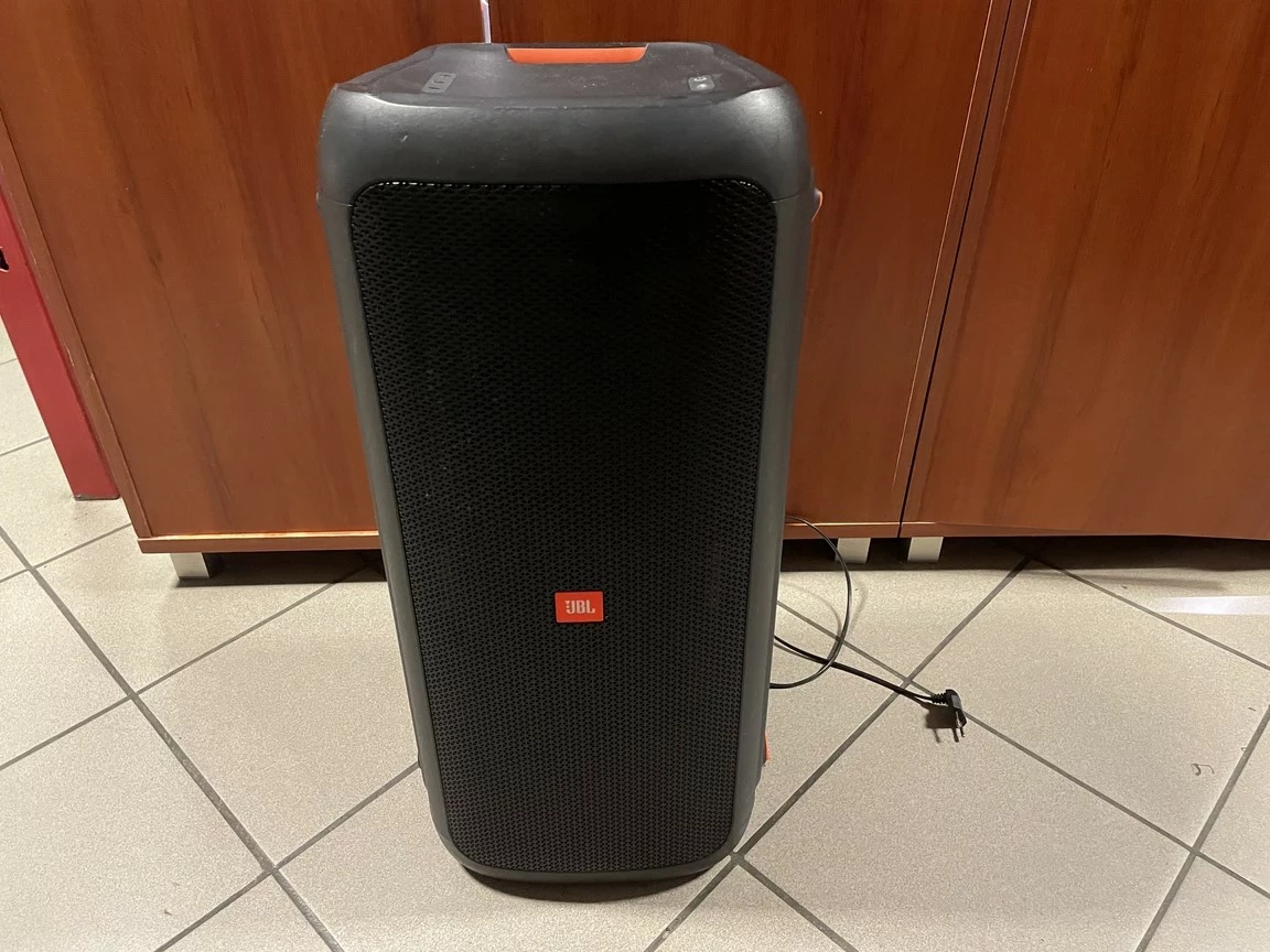 glosnik-przenosny-jbl-partybox-300-czarny-moc-120