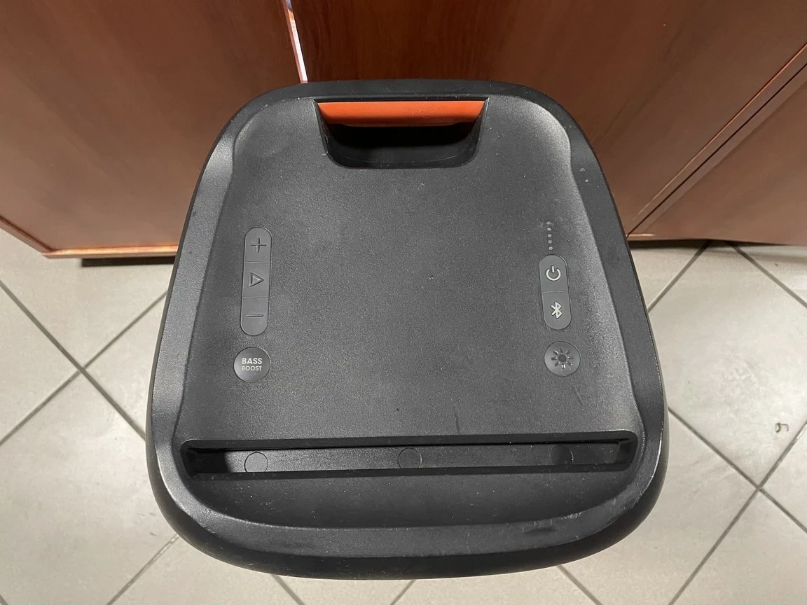 glosnik-przenosny-jbl-partybox-300-czarny-kolor-czarny