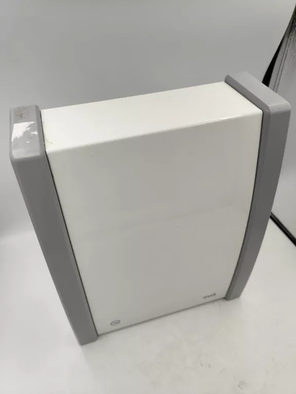 GRZEJNIK EWT CLIMA 200 TLS