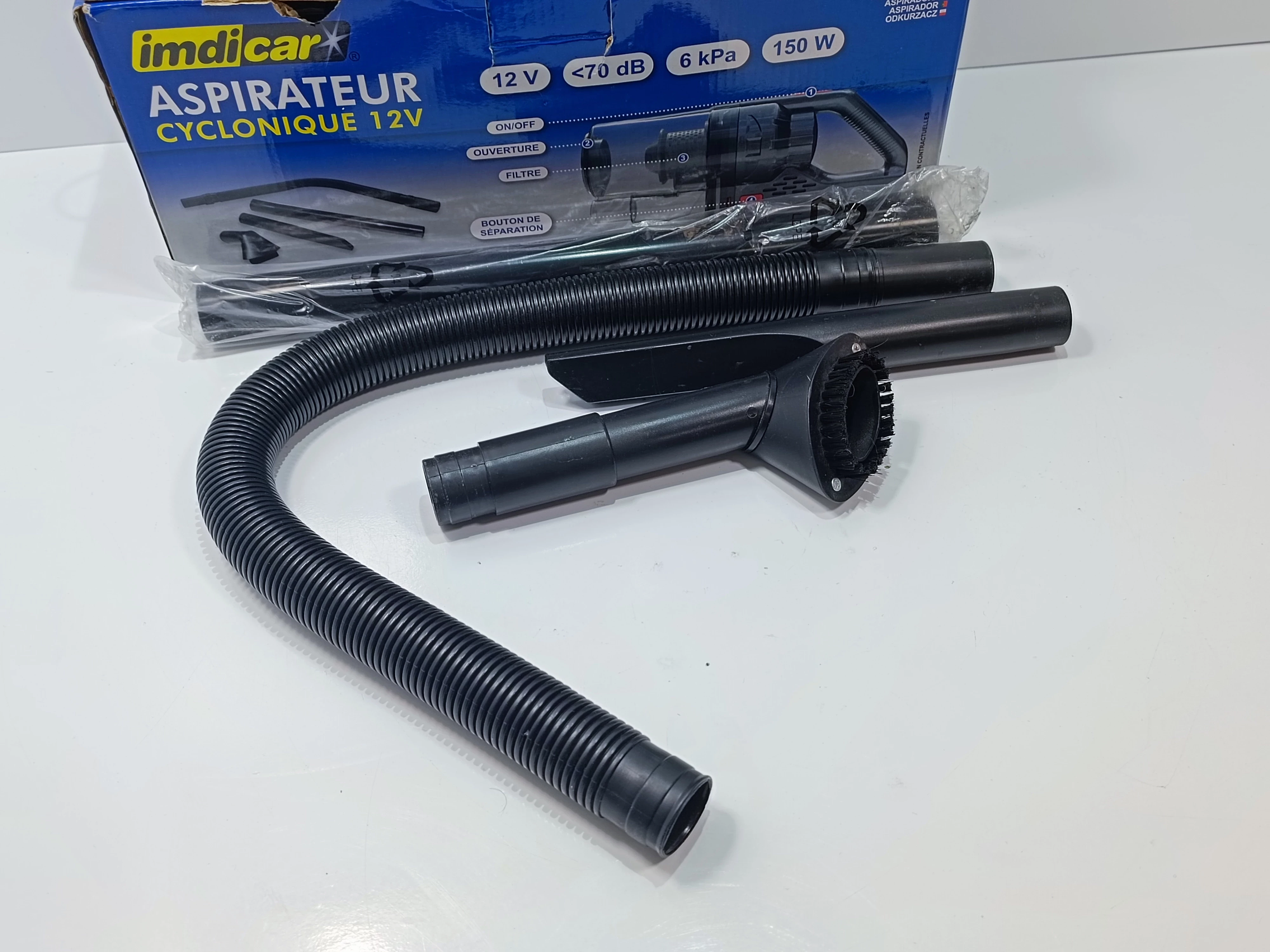 odkurzacz-samochodowy-indicar-stan-uzywany