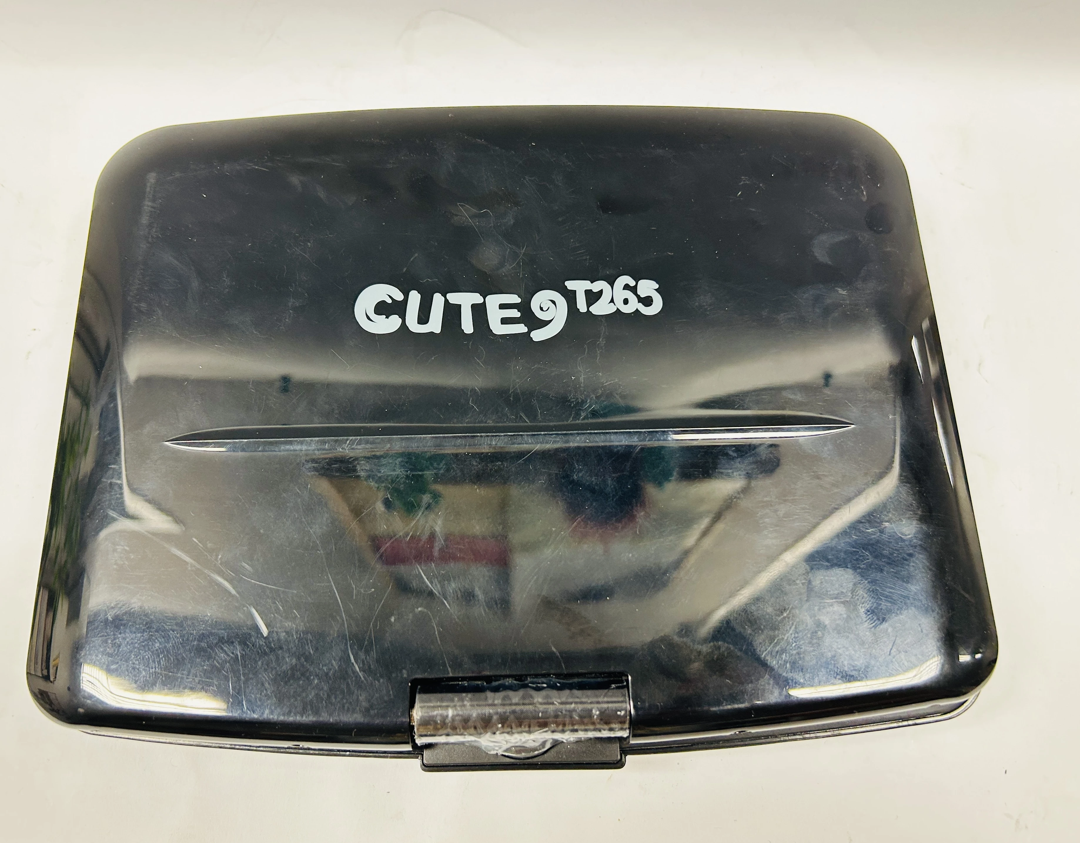 dvd-przenosne-ferguson-cute9-t265-kolor-czarny