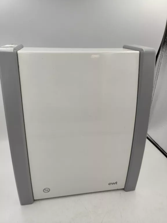 GRZEJNIK EWT CLIMA 200 TLS