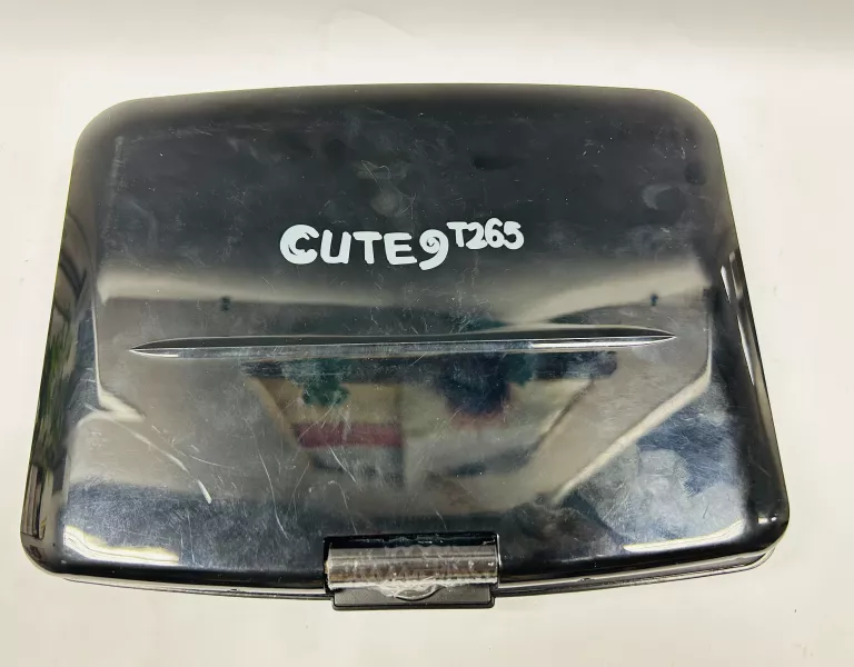 dvd-przenosne-ferguson-cute9-t265-kolor-czarny