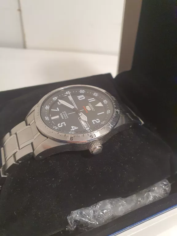 zegarek-seiko-srp513k1-rodzaj-analogowe